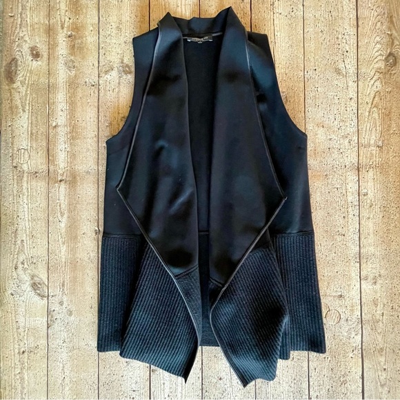 Lafayette 148 Black Open Front Cardigan Vest Viscose & Wool Satin Trim Size Med - Picture 1 of 9